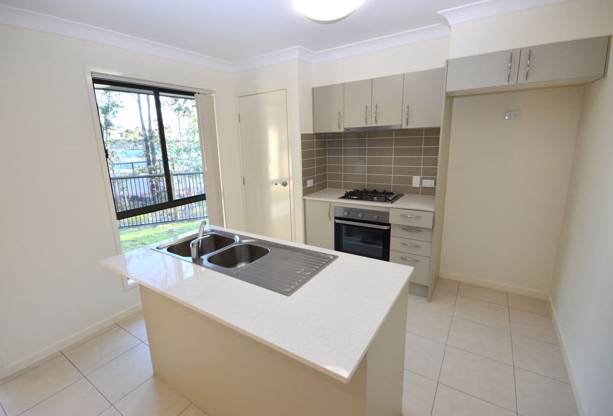 63 Francisca Drive, Augustine Heights QLD 4300, Augustine Heights - Thumbnail 2