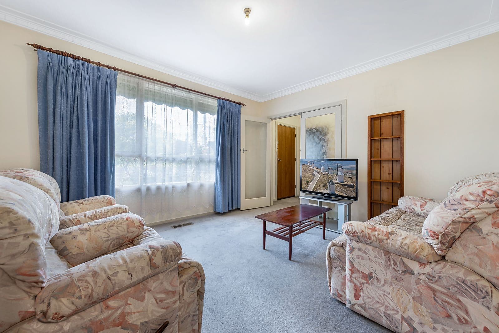105 Therese Avenue, Mount Waverley VIC 3149, Mount Waverley - Thumbnail 3