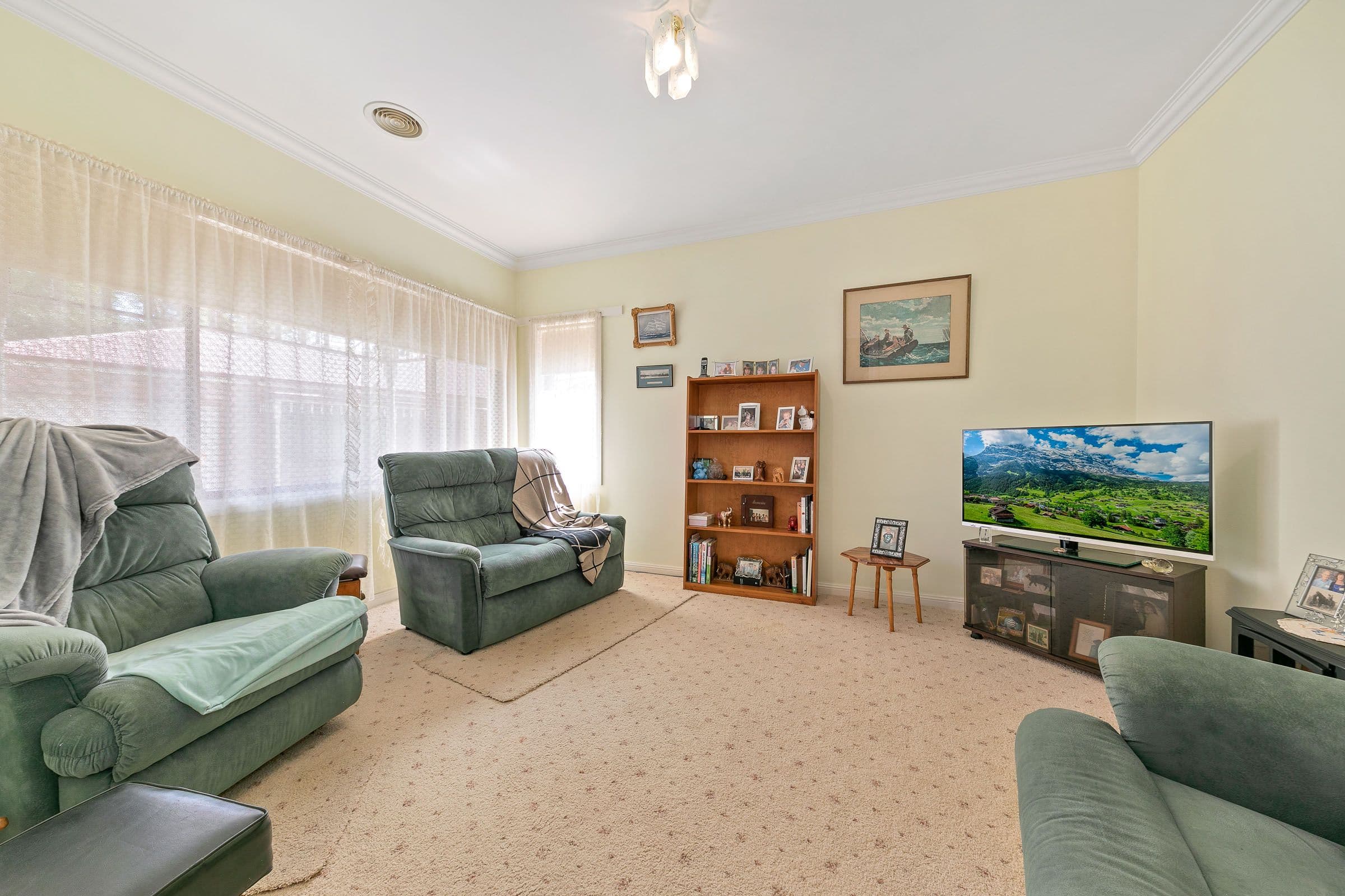 4 Fuhrmann Court, Drouin VIC 3818, Drouin - Thumbnail 3