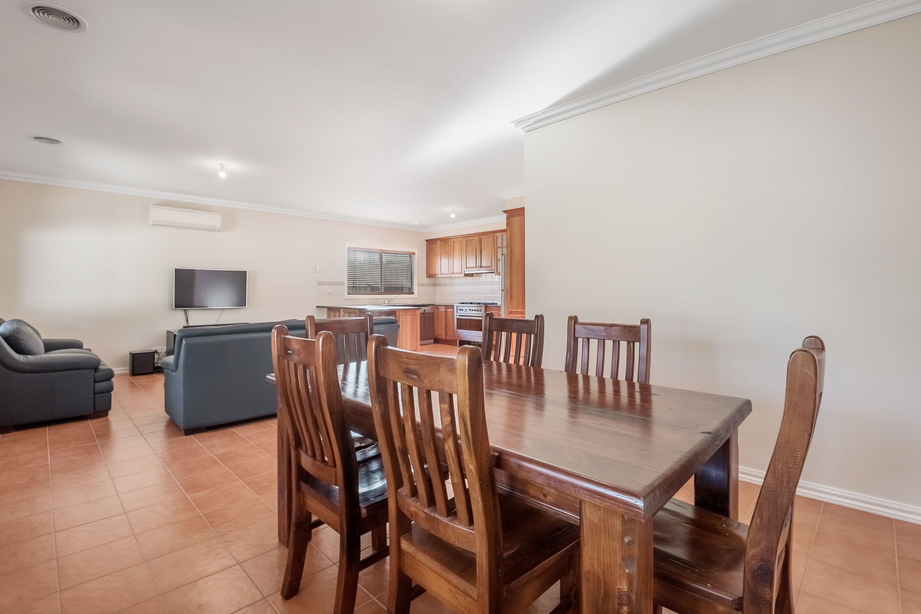 4 Greenwich Crescent, Caroline Springs VIC 3023, Caroline Springs - Thumbnail 6