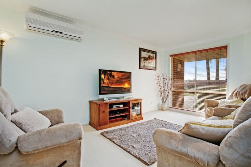 6 Appletree Avenue, ABERGLASSLYN NSW 2320, Aberglasslyn - Thumbnail 4
