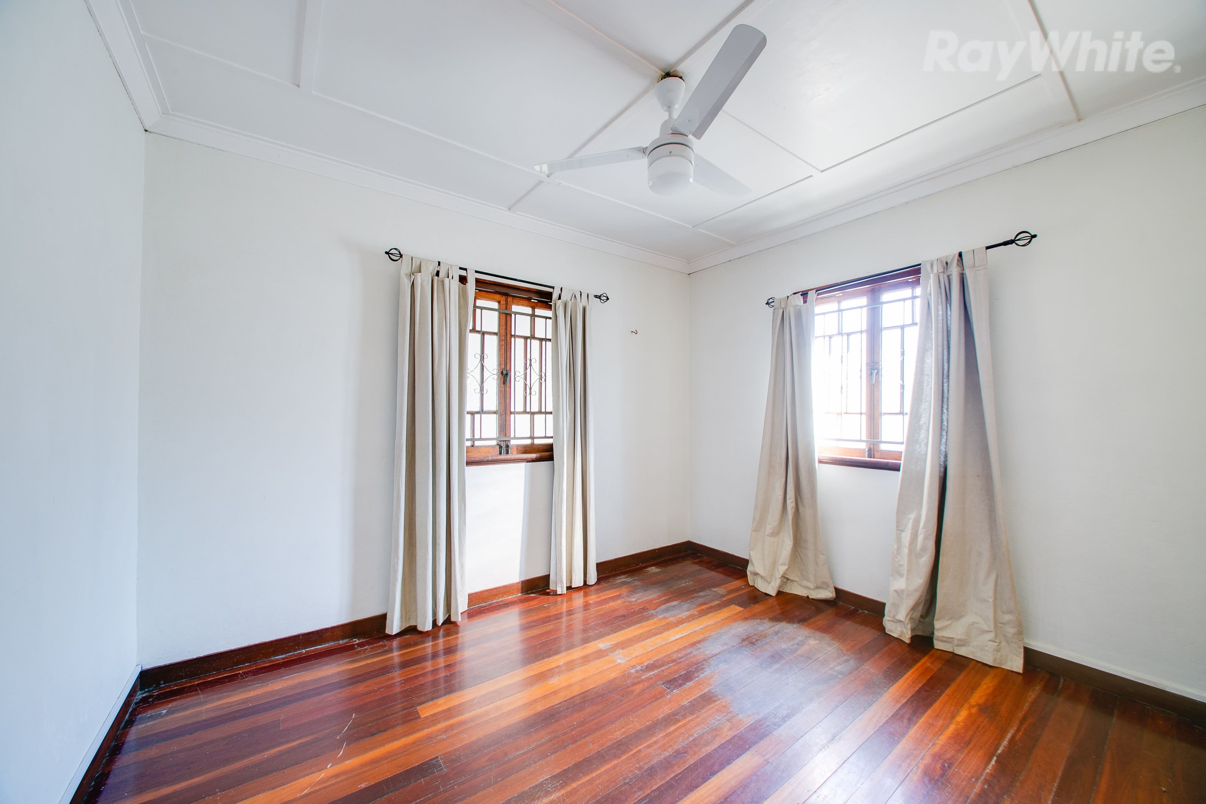 8 Barrett Street, East Ipswich QLD 4305, East Ipswich - Thumbnail 7