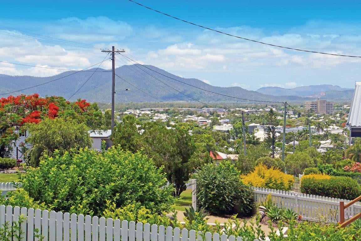 187 Caroline Street, The Range QLD 4700, The Range - Thumbnail 2
