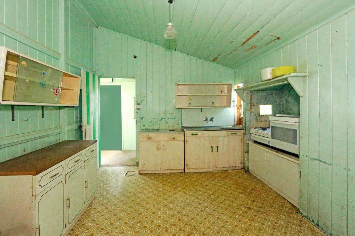 187 Caroline Street, The Range QLD 4700, The Range - Thumbnail 5