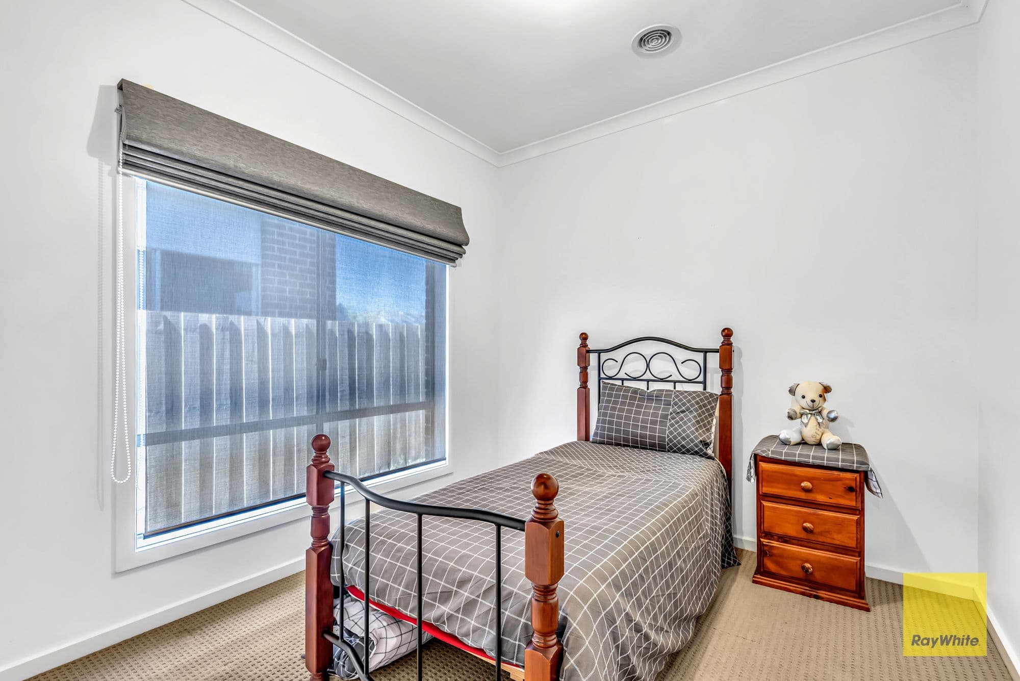 12 Harness Court, Truganina VIC 3029, Truganina - Thumbnail 3