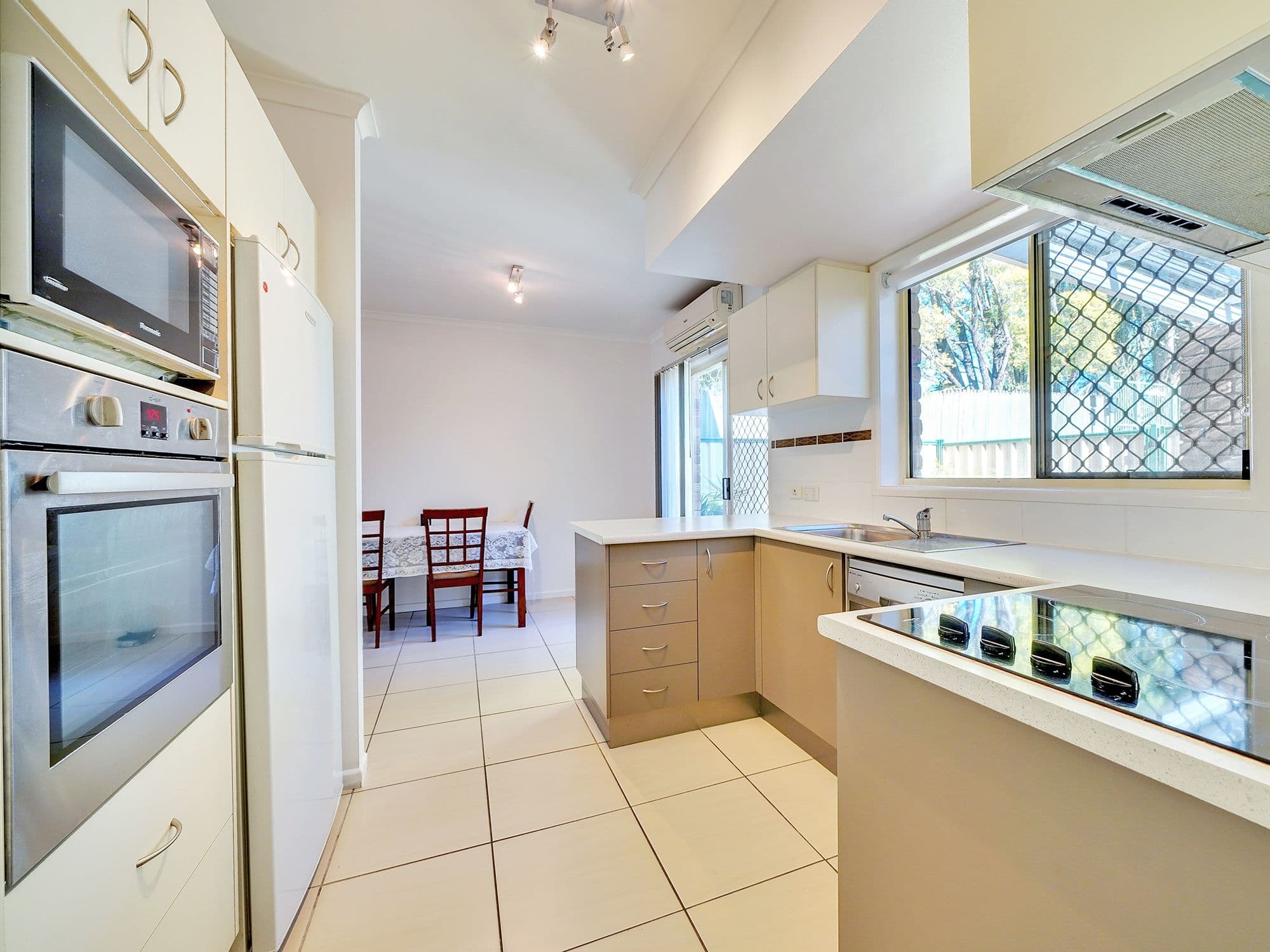 13 Bridge Street, Redbank QLD 4301, Redbank - Thumbnail 5