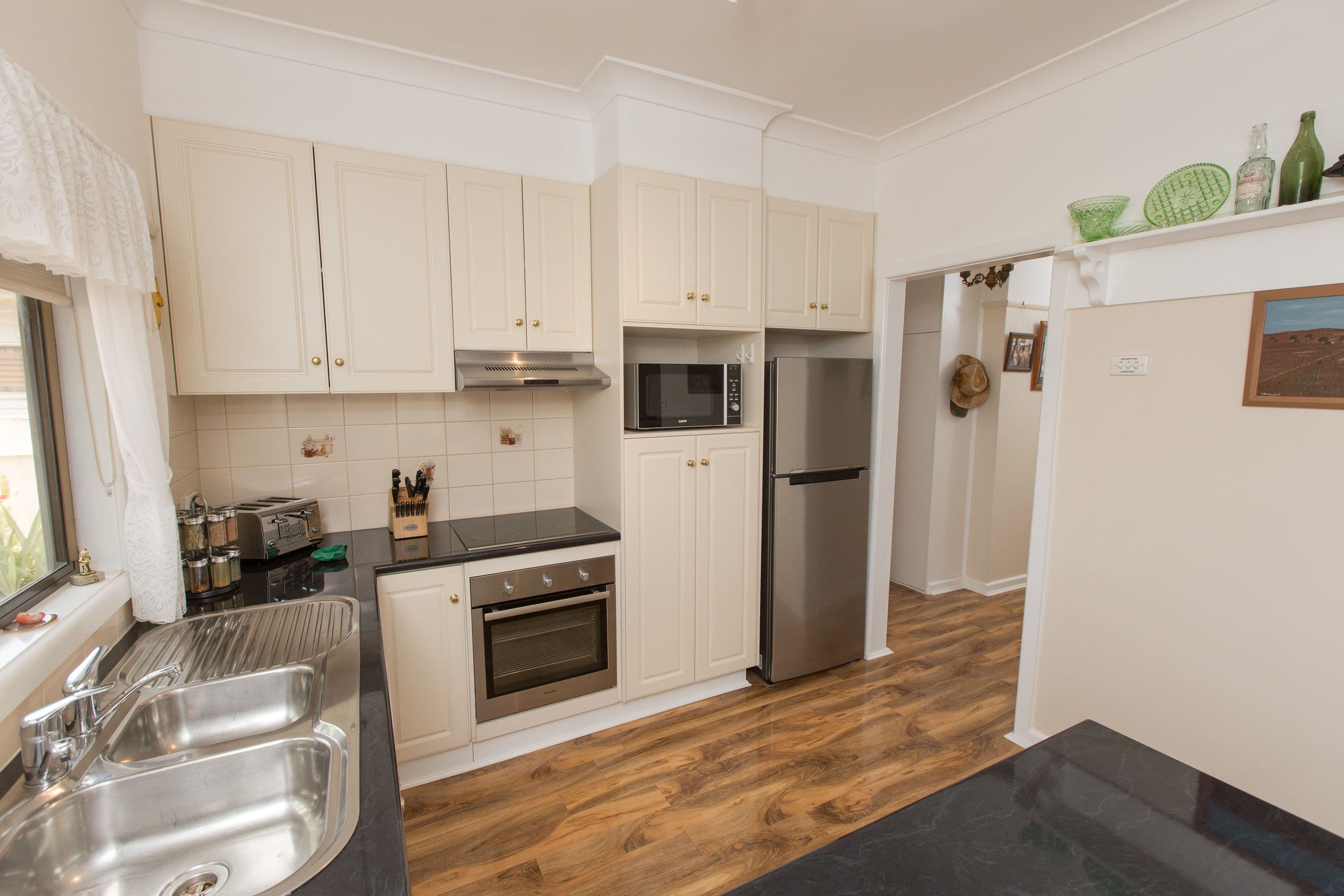 22 Floral Avenue East, Mildura VIC 3500, Mildura - Thumbnail 7