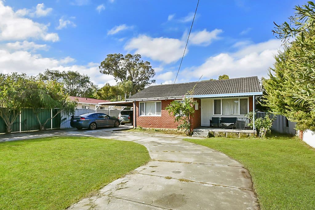 96 Girrawheen Avenue, Girrawheen WA 6064, Girrawheen - Thumbnail 7