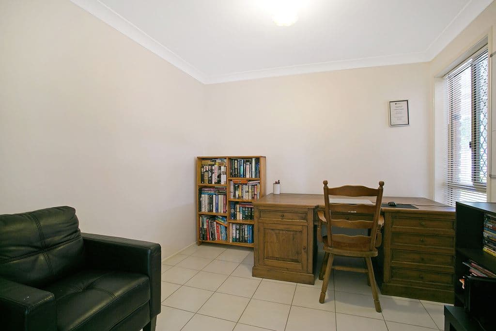 18 Petherbridge Avenue, Merrimac QLD 4226, Merrimac - Thumbnail 5