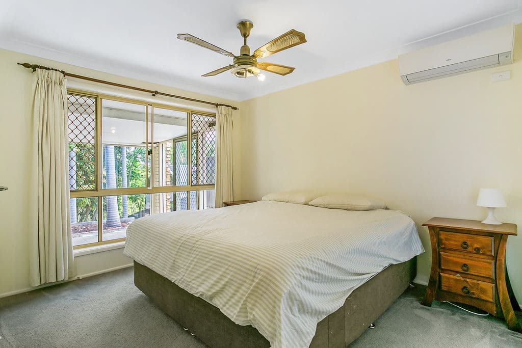 18 Petherbridge Avenue, Merrimac QLD 4226, Merrimac - Thumbnail 6
