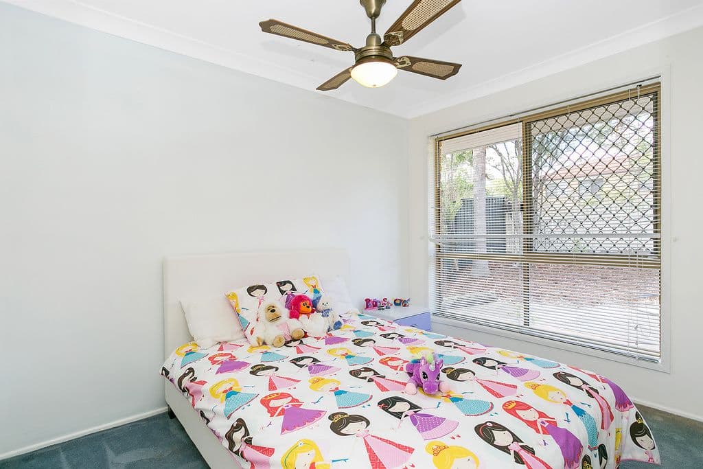 18 Petherbridge Avenue, Merrimac QLD 4226, Merrimac - Thumbnail 8