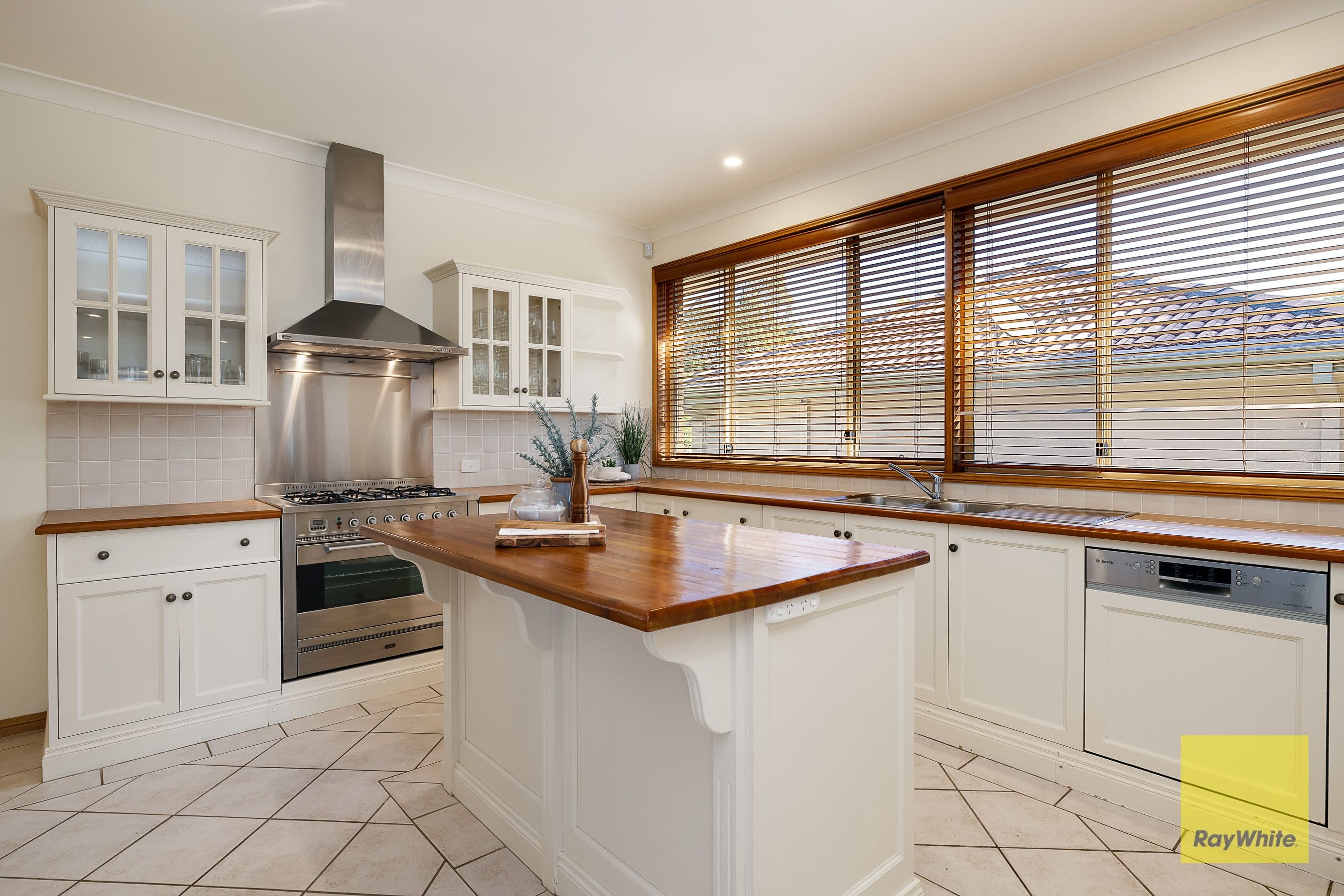 48 Cardigan Street, Somerset, Umina Beach - Thumbnail 8