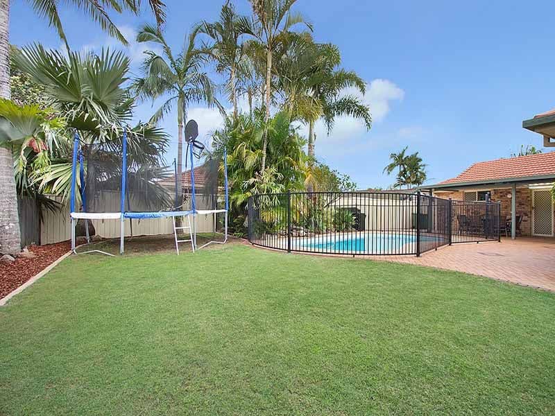 3 Crozier Crescent, MEADOWBROOK QLD 4131, Meadowbrook - Thumbnail 2