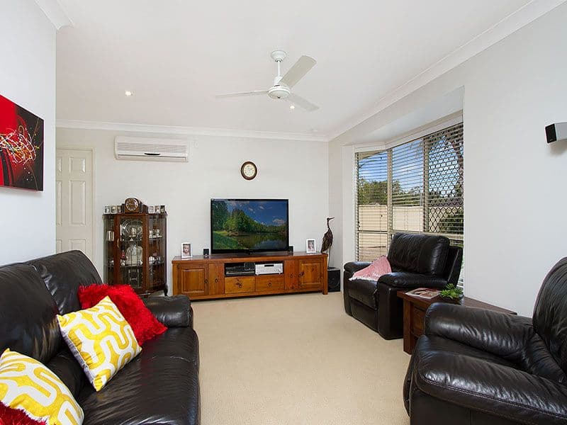3 Crozier Crescent, MEADOWBROOK QLD 4131, Meadowbrook - Thumbnail 5
