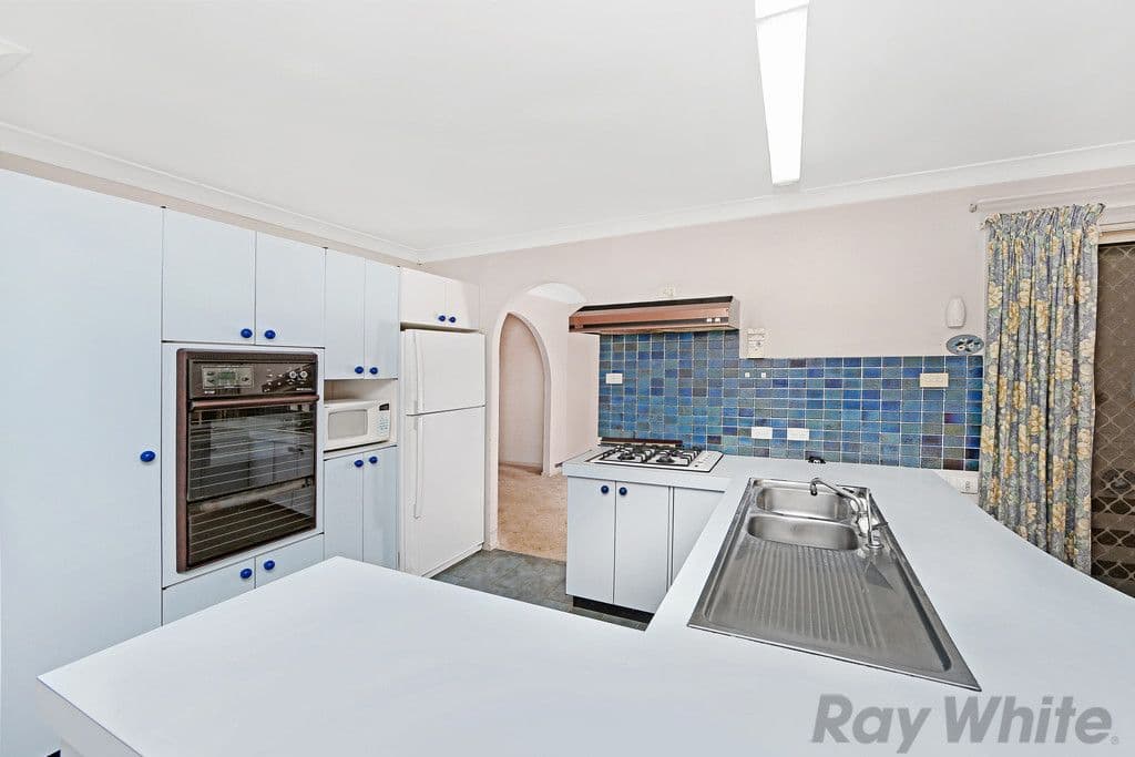 1 Sonoma Road, Budgewoi - Thumbnail 2