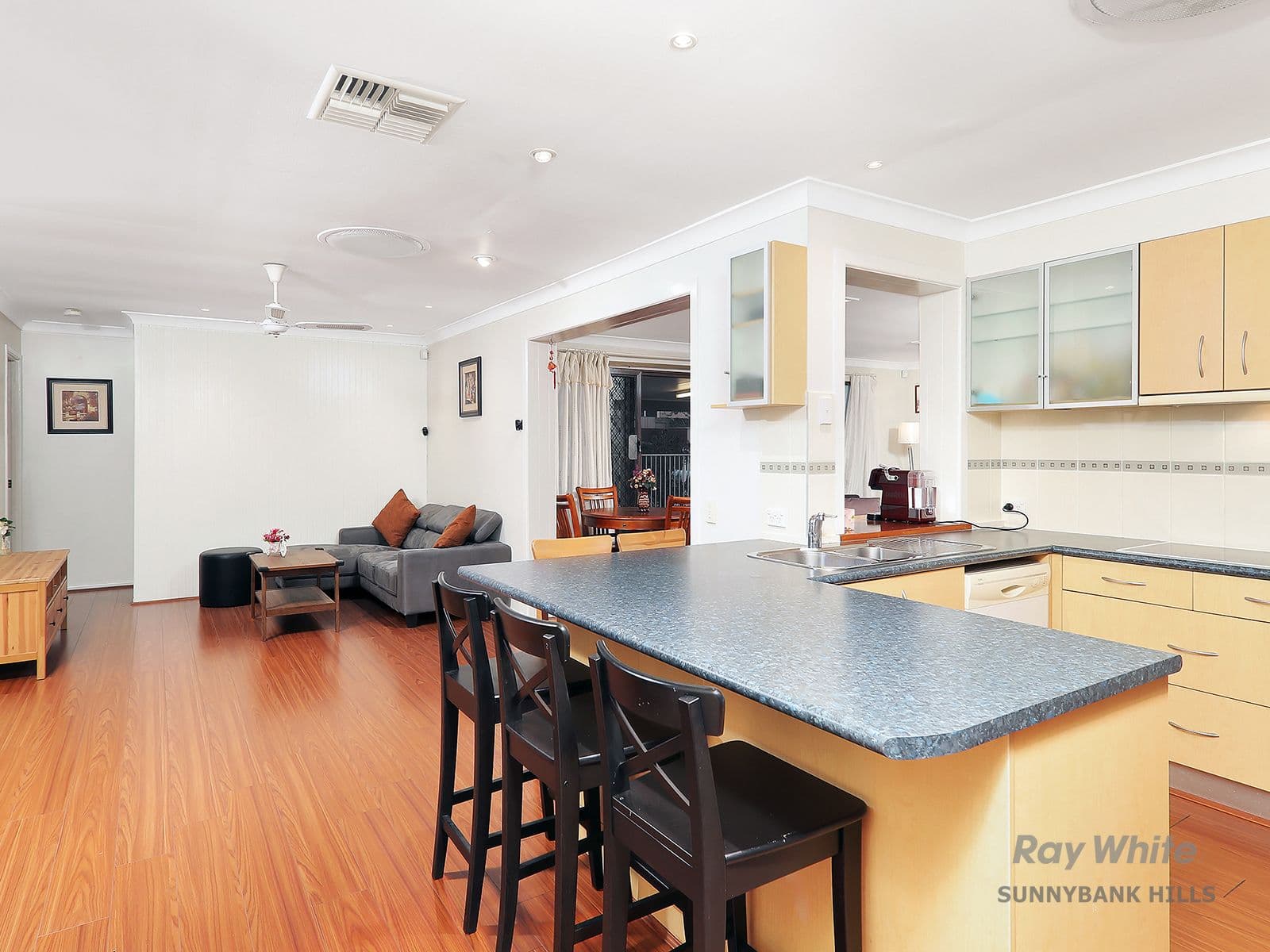 10 Gedas Street, Calamvale QLD 4116, Calamvale - Thumbnail 3