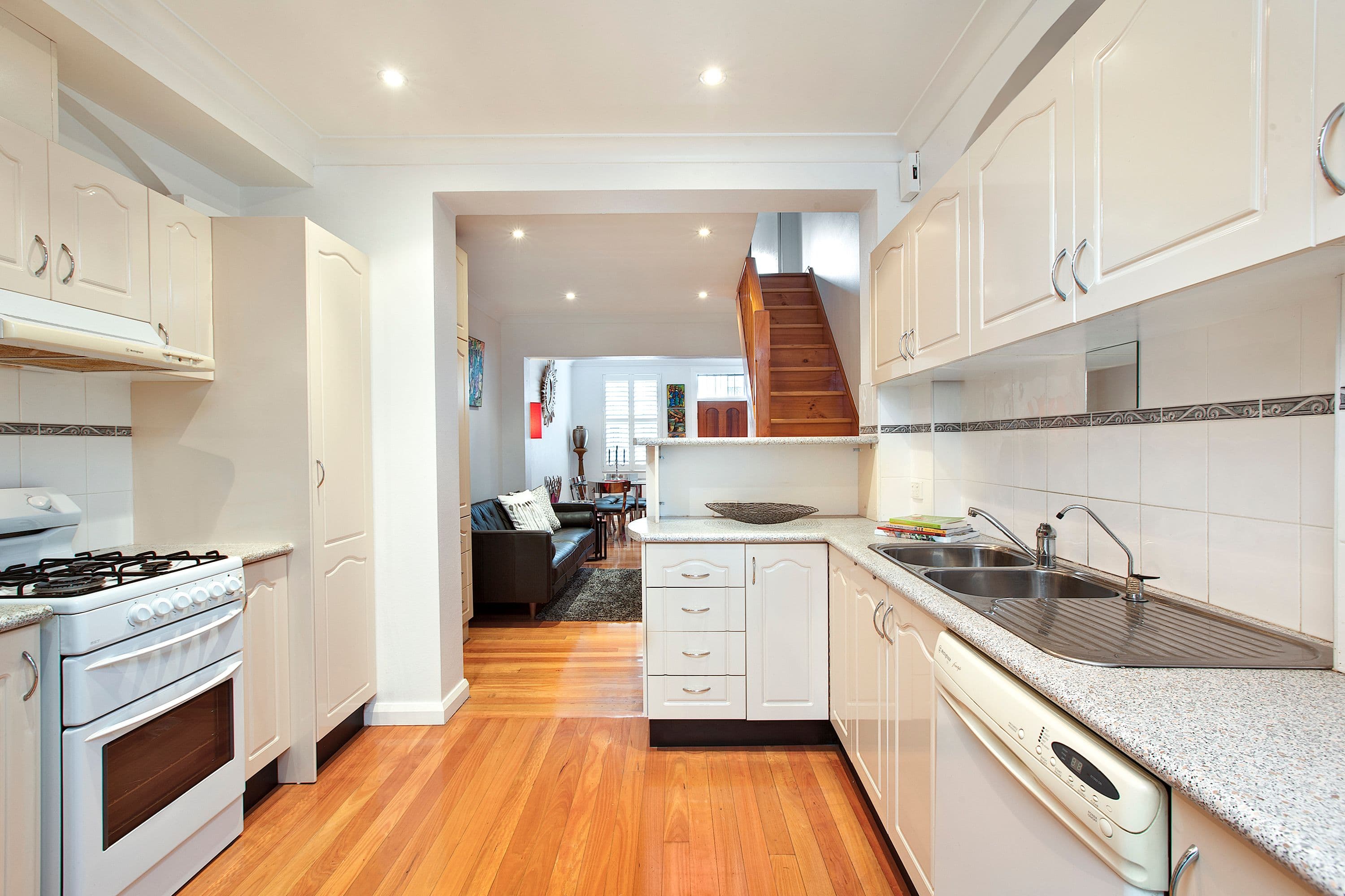 68 Marshall Street, Surry Hills - Thumbnail 4