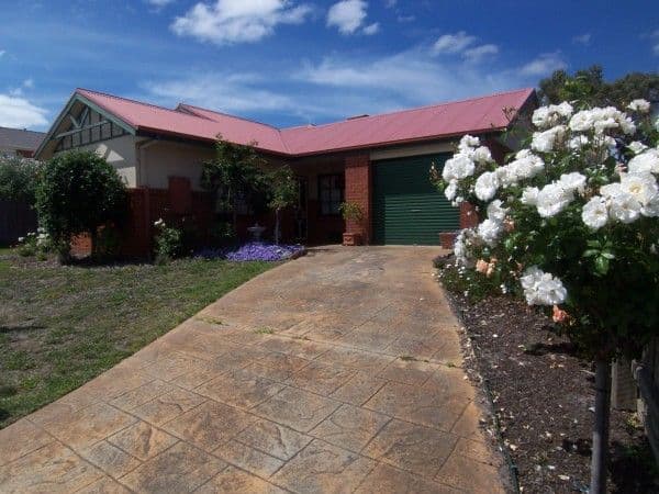 4 Daina Court, SKYE VIC 3977, Skye - Image 1