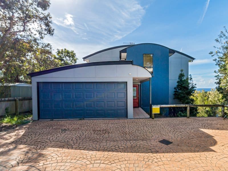 35 Cumming Parade, Point Lookout QLD 4183, Point Lookout - Image 1