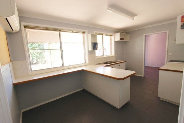 15 Fortescue Crescent, Dampier WA 6713, Dampier - Thumbnail 5