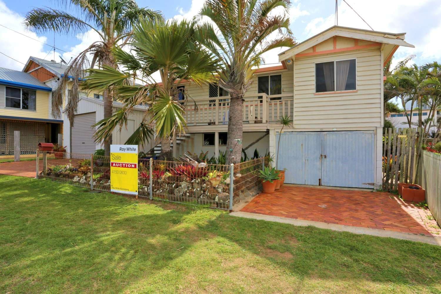 2 Whalley Street, BARGARA QLD 4670, Bargara - Thumbnail 2