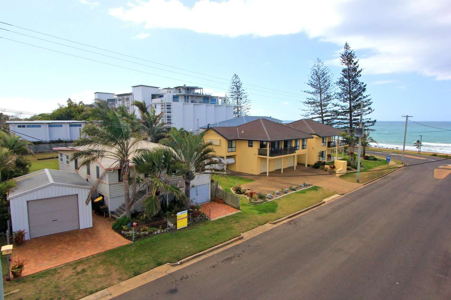 2 Whalley Street, BARGARA QLD 4670, Bargara - Thumbnail 5