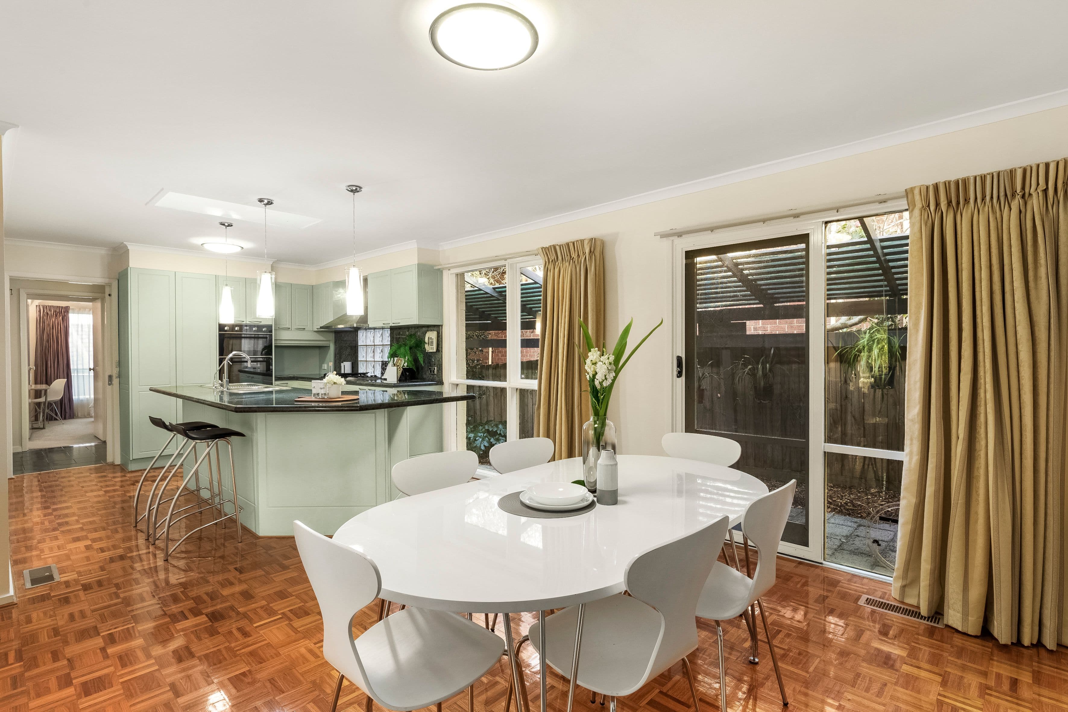 15 Alex Avenue, Wheelers Hill VIC 3150, Wheelers Hill - Thumbnail 3