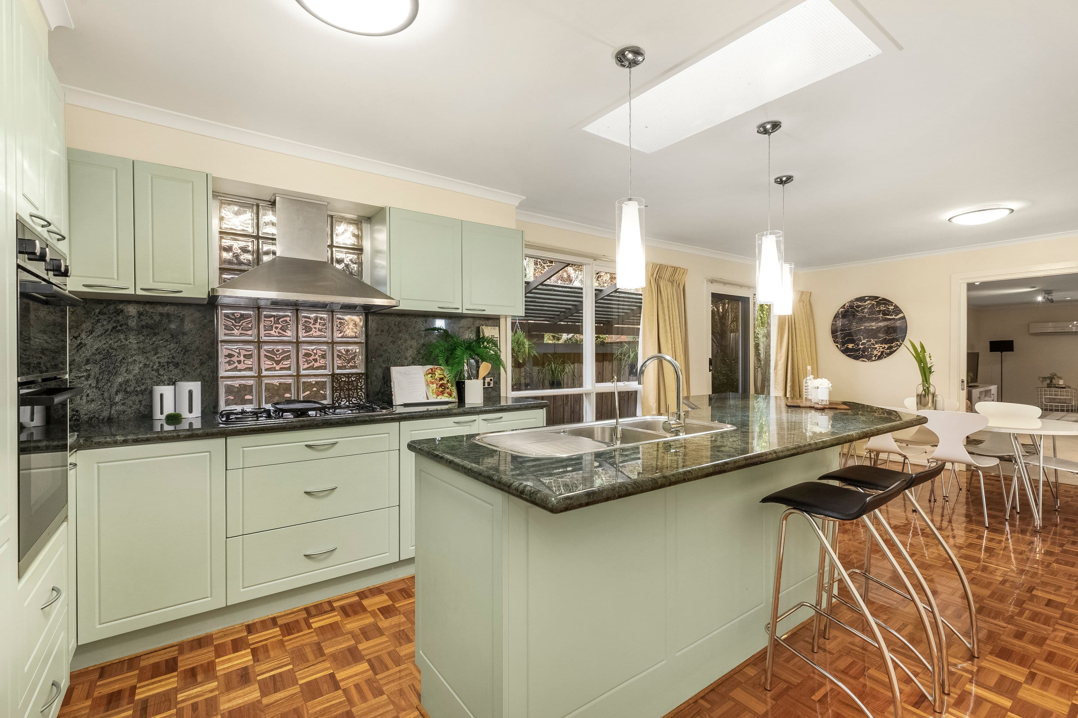 15 Alex Avenue, Wheelers Hill VIC 3150, Wheelers Hill - Thumbnail 5
