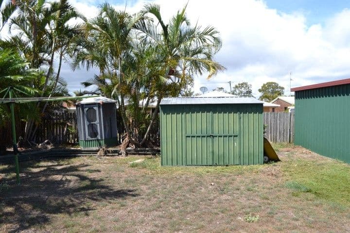17 Kuruman Street, SCARNESS QLD 4655, Scarness - Thumbnail 5
