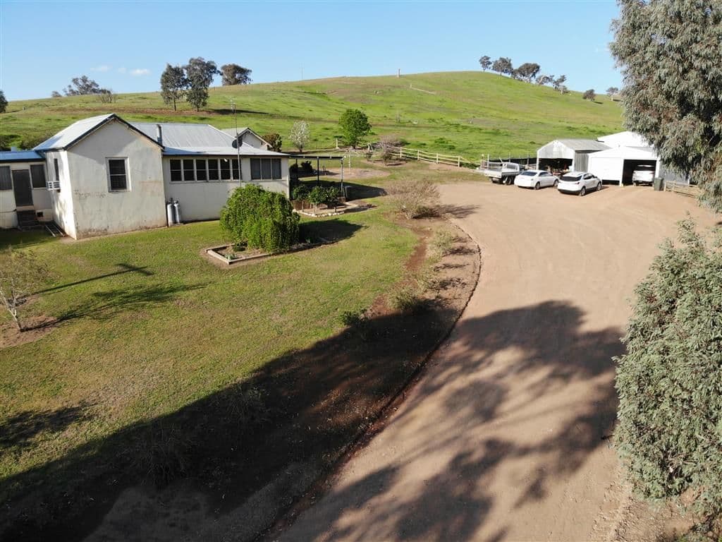 64 Tarrabandra Road, Gundagai NSW 2722, Gundagai - Thumbnail 4