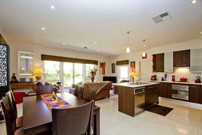 88 Shannon Avenue, GLENELG NORTH SA 5045, Glenelg North - Thumbnail 3