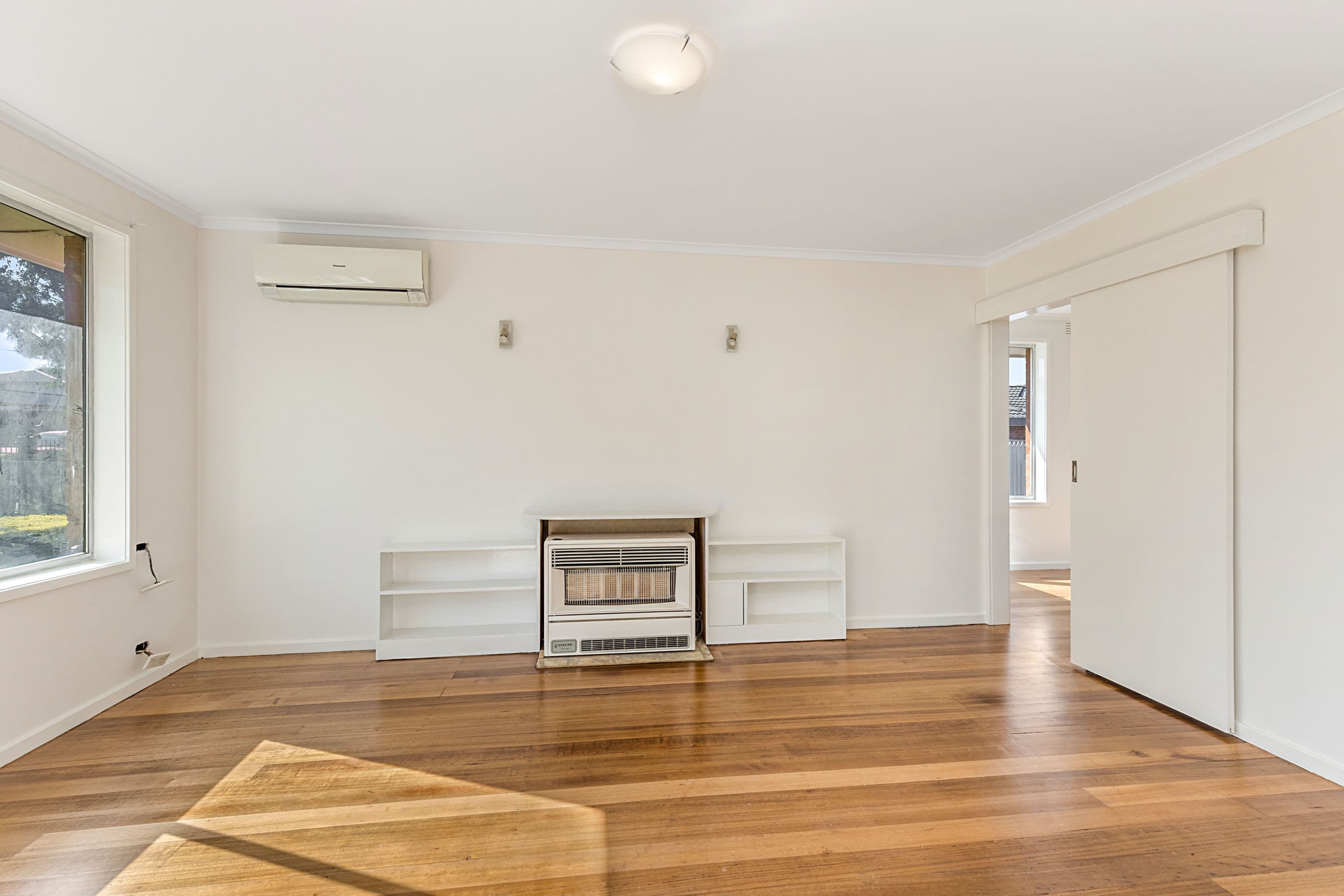33 Bewsell Avenue, Scoresby VIC 3179, Scoresby - Thumbnail 2