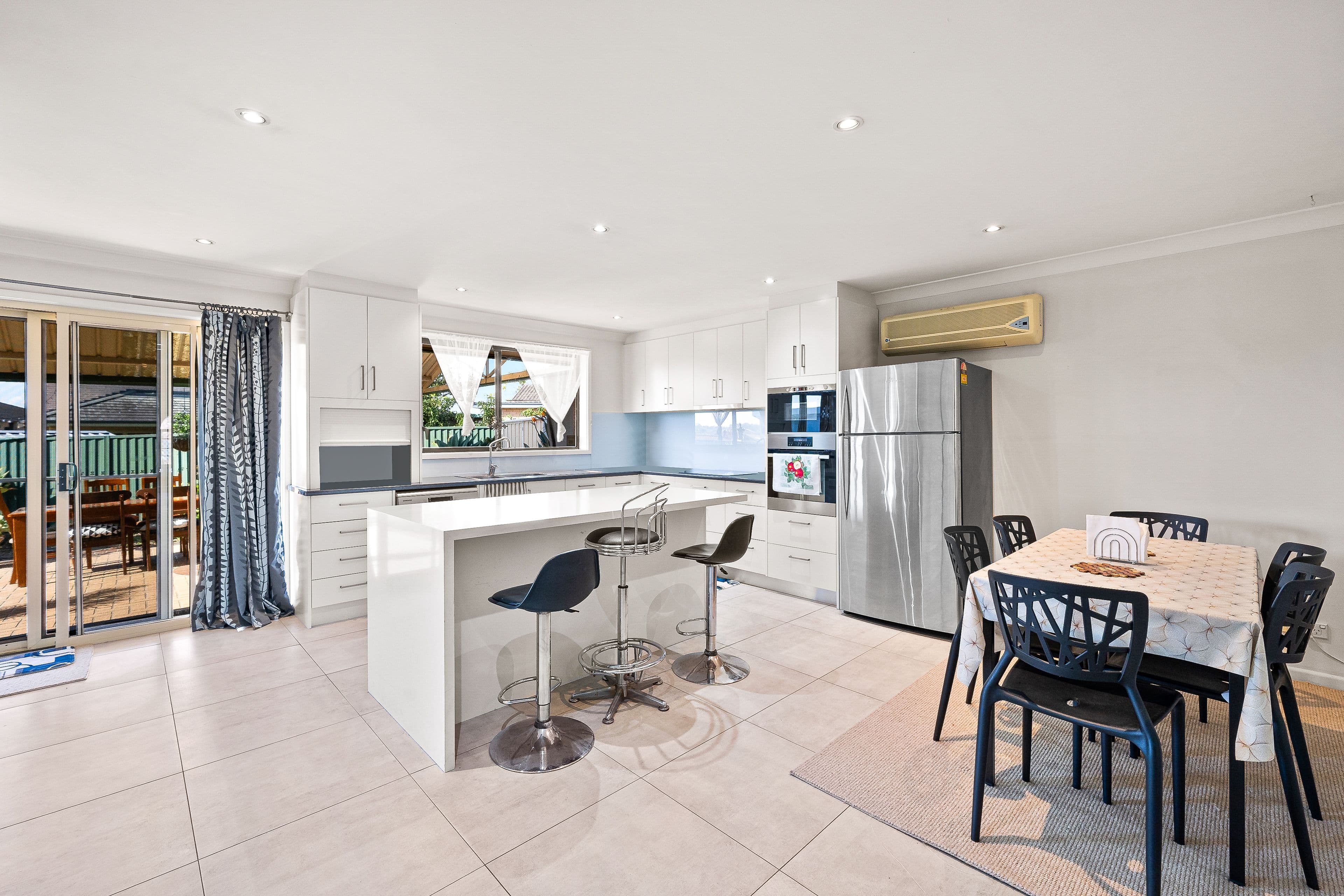 5 Cobar Close, Wakeley NSW 2176, Wakeley - Thumbnail 5