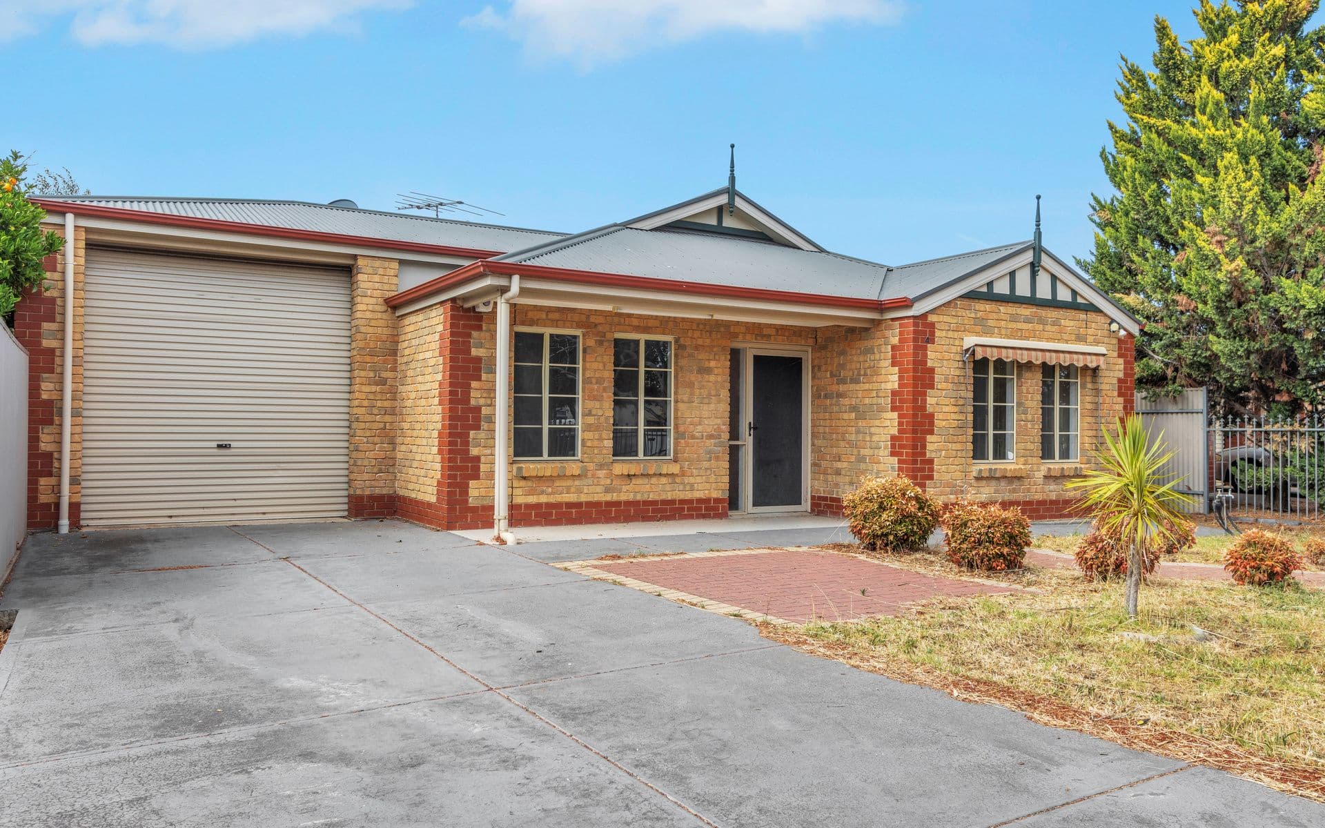 4 Longford Crescent, Ferryden Park SA 5010, Ferryden Park - Thumbnail 2