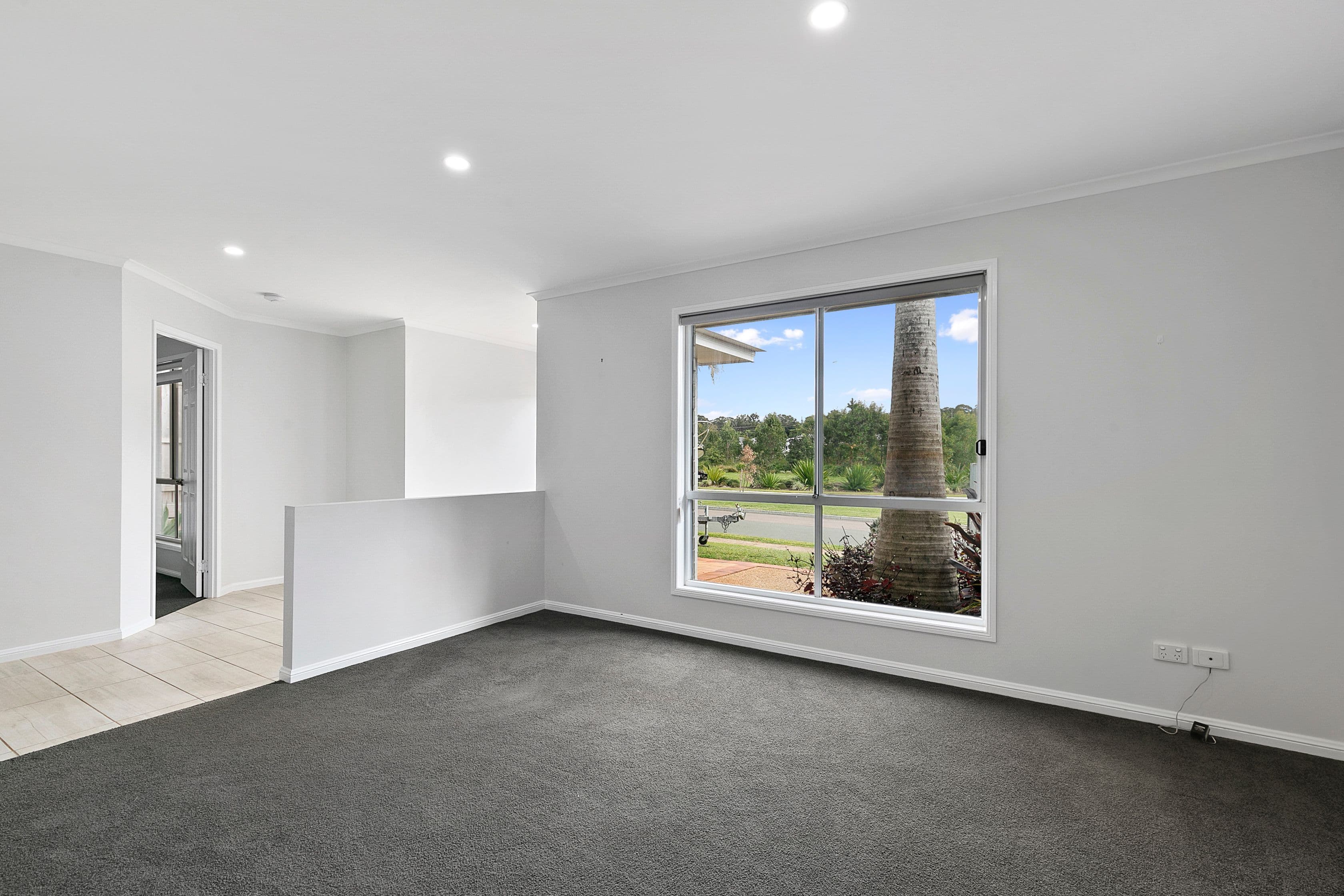 13 Falkirk Parade, Redland Bay QLD 4165, Redland Bay - Thumbnail 4