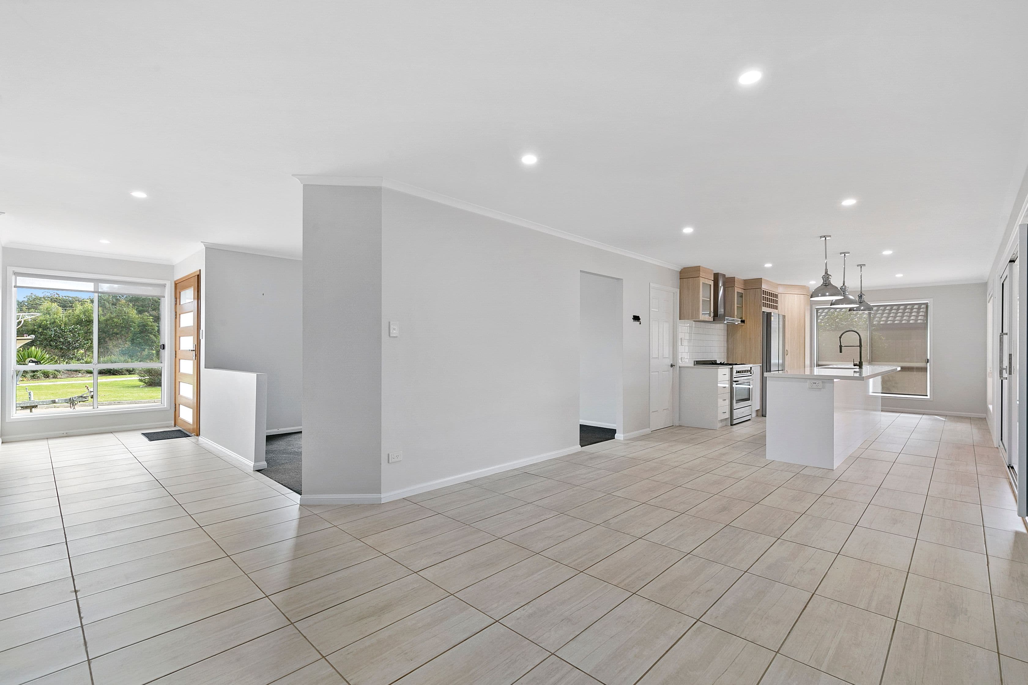 13 Falkirk Parade, Redland Bay QLD 4165, Redland Bay - Thumbnail 6
