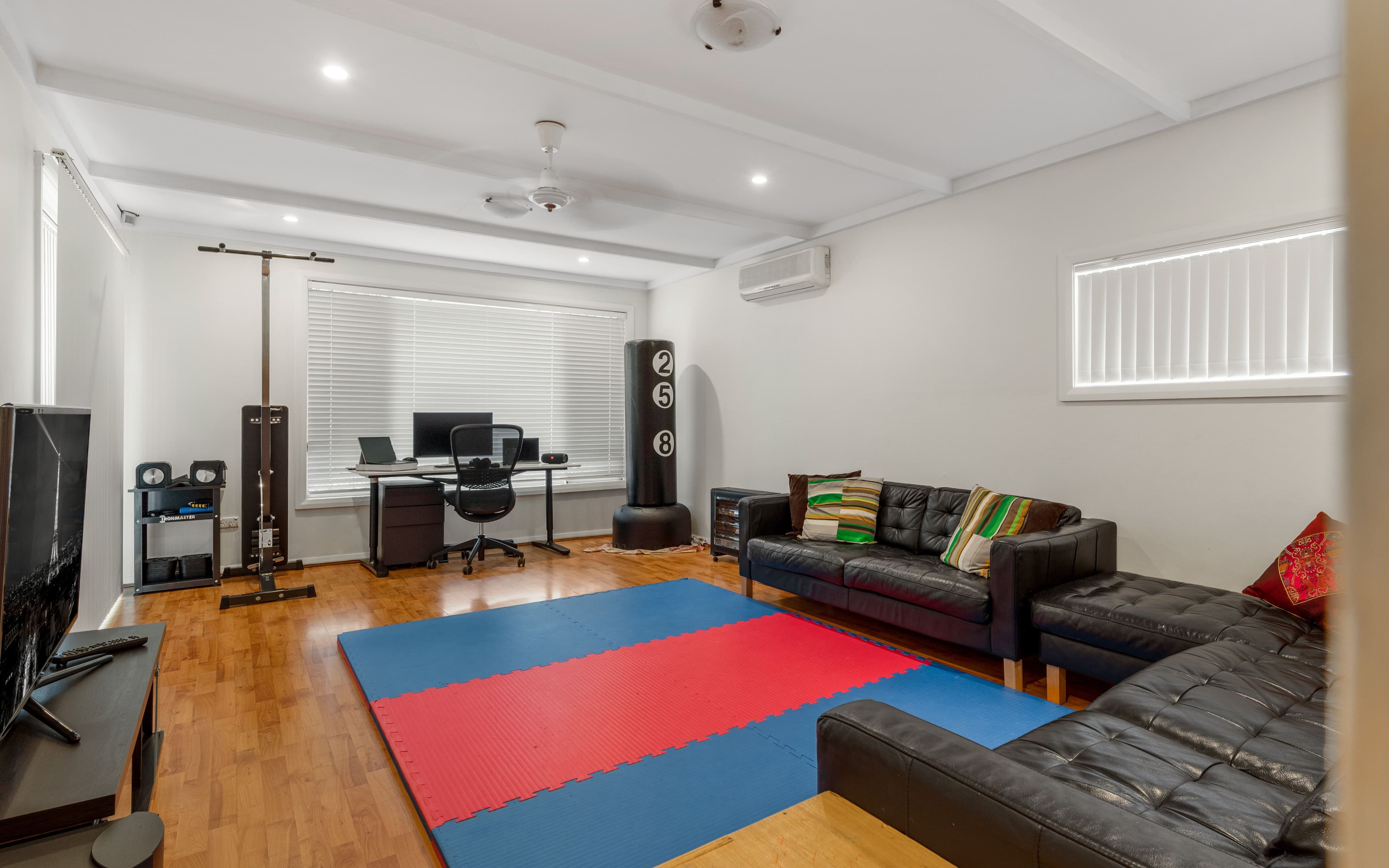 14 Canberra Crescent, Campbelltown NSW 2560, Campbelltown - Thumbnail 5