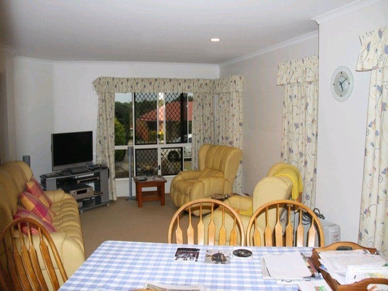 5 Tina Drive, TANNUM SANDS QLD 4680, Tannum Sands - Thumbnail 6