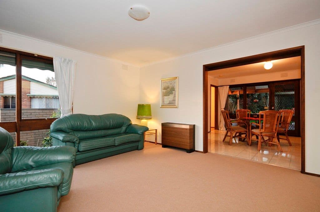 22 VISTA Drive, CHIRNSIDE PARK VIC 3116, Chirnside Park - Thumbnail 2