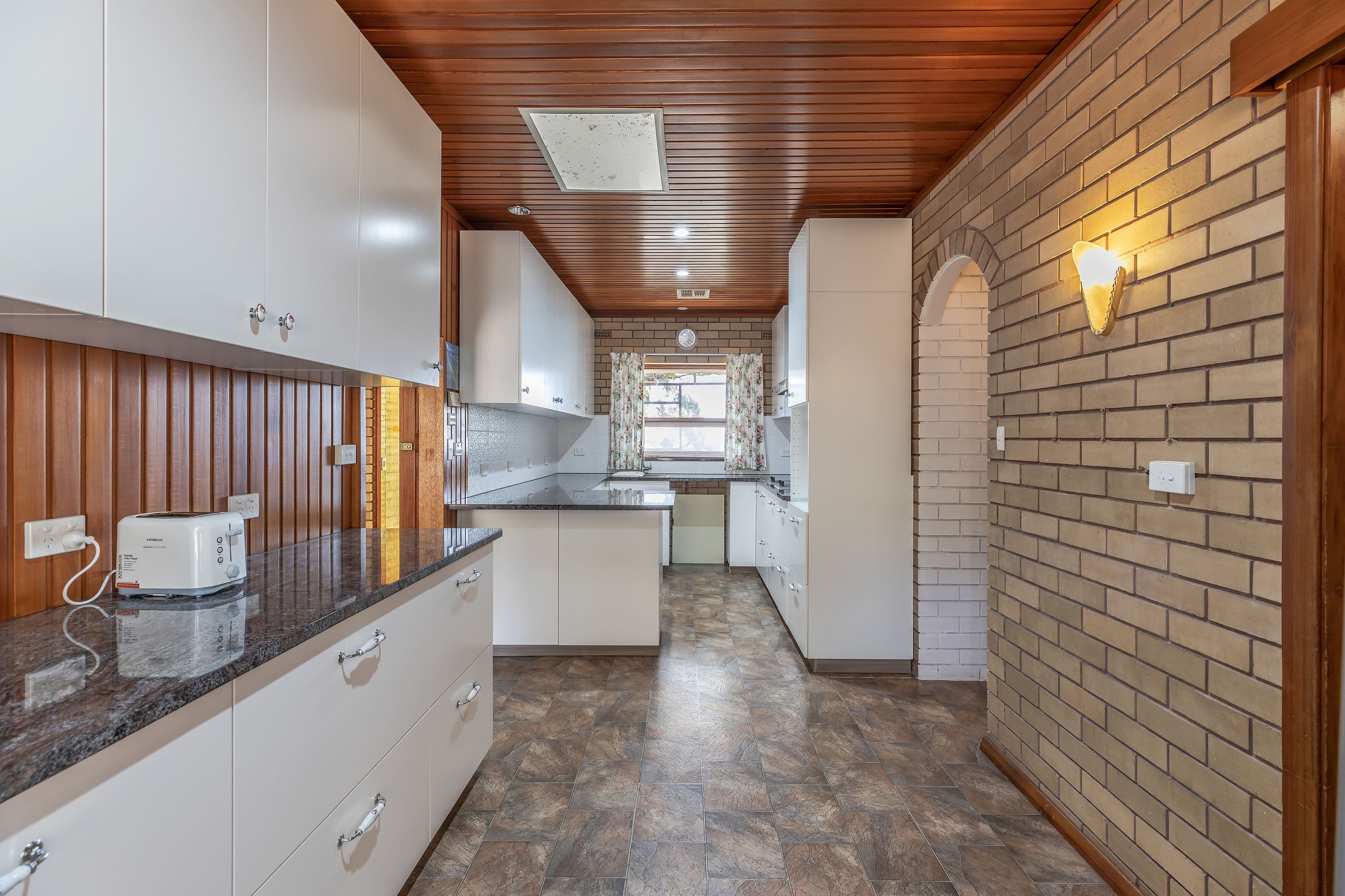 6 Kinnane Crescent, Pasadena SA 5042, Pasadena - Thumbnail 5