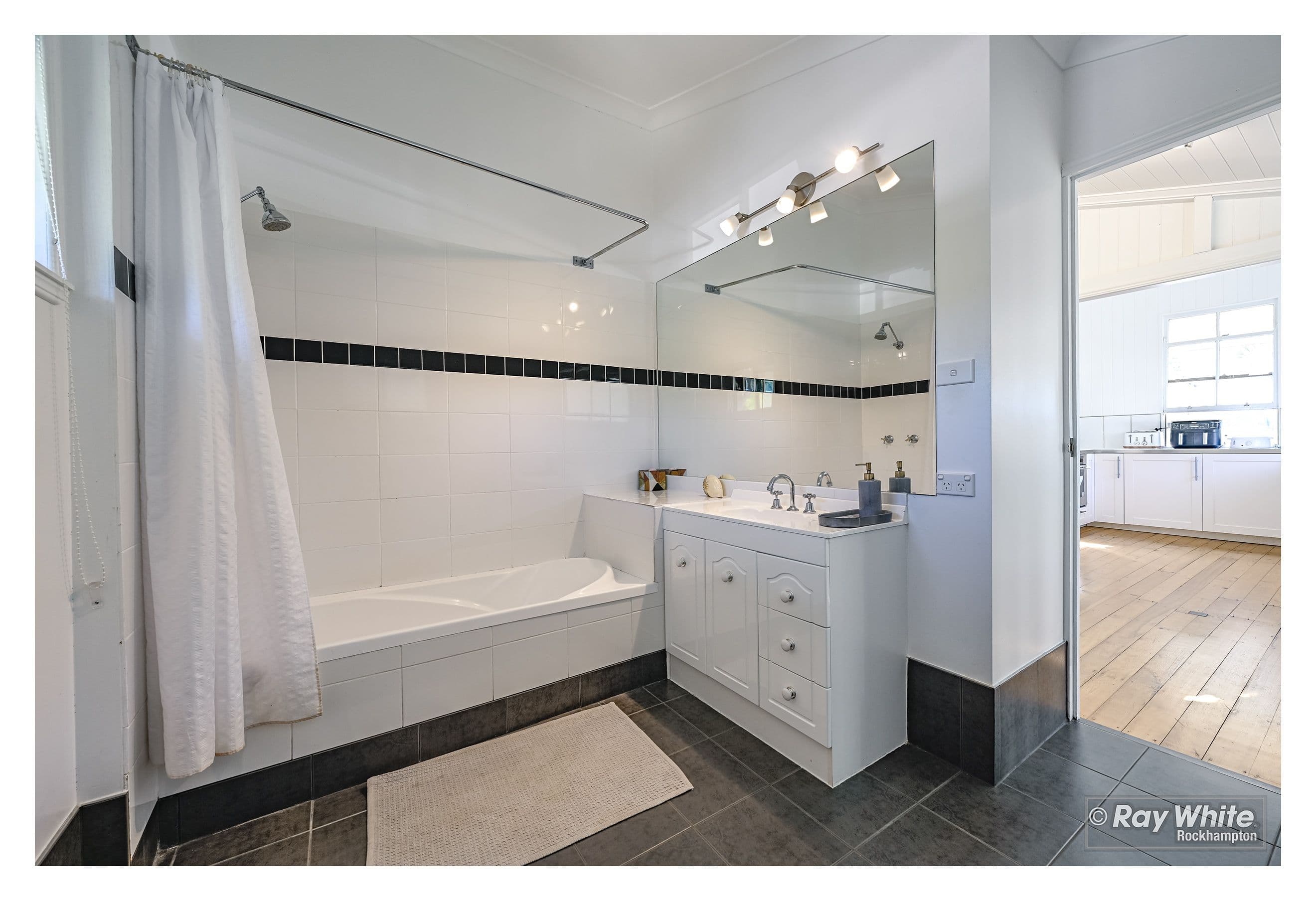 403 Stenhouse Street, Koongal QLD 4701, Koongal - Thumbnail 7