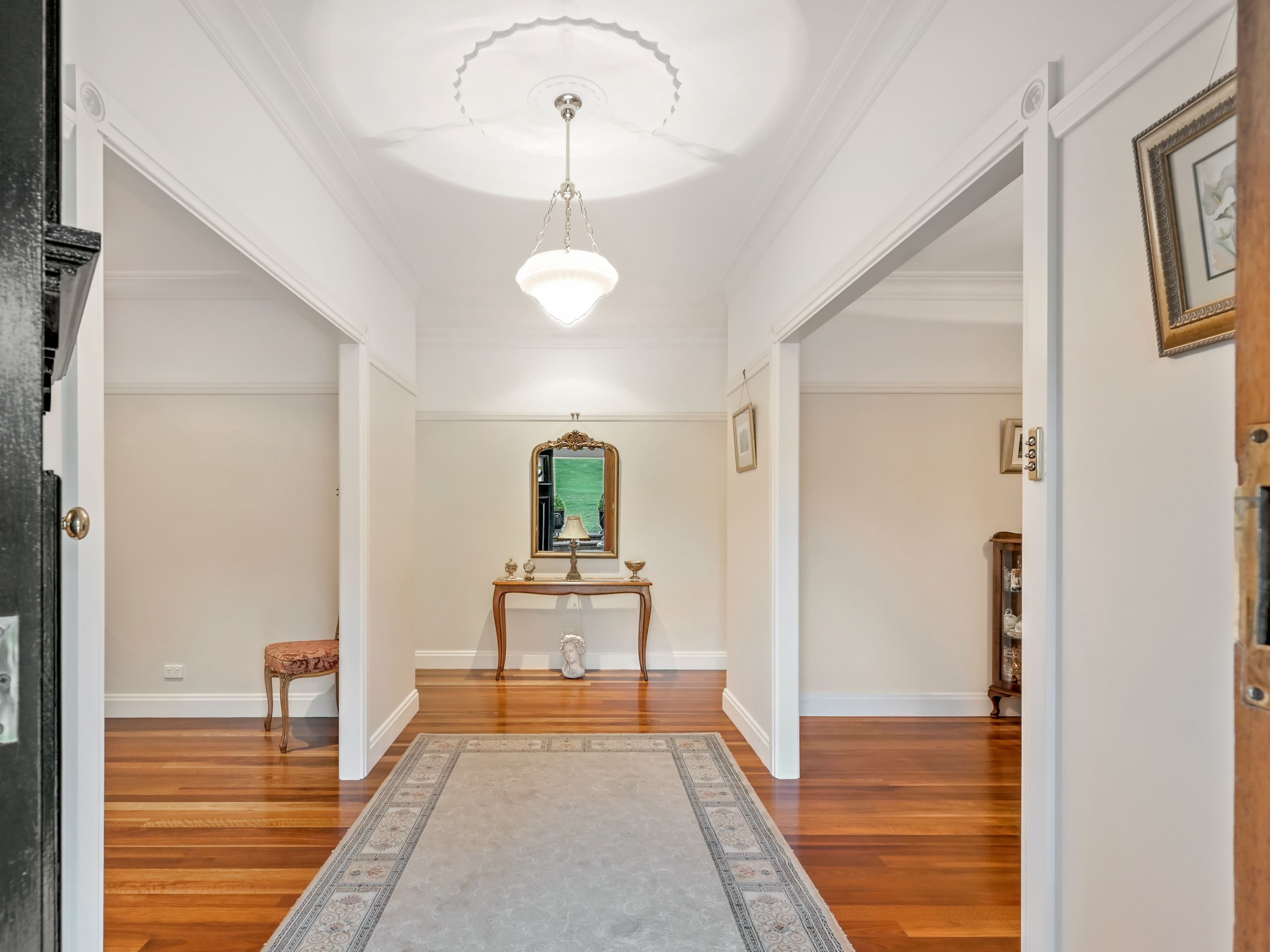 25 The Meadows, Kirkham NSW 2570, Kirkham - Thumbnail 5