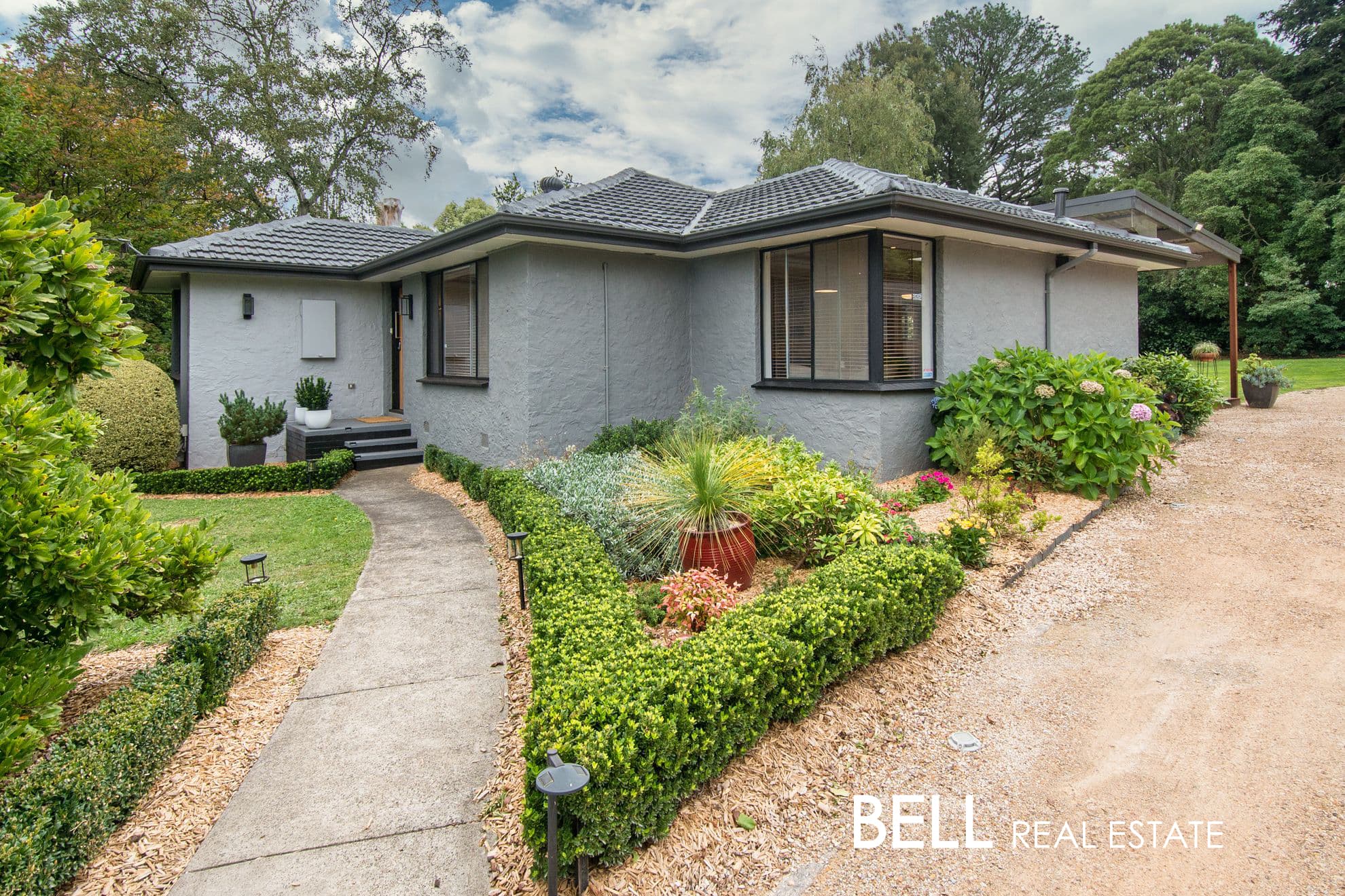 4 Dunn Avenue, FERNY CREEK, Ferny Creek - Thumbnail 2