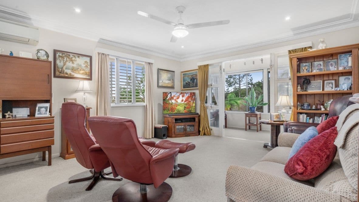 21 Doulton Street, Stafford Heights QLD 4053, Stafford Heights - Thumbnail 3