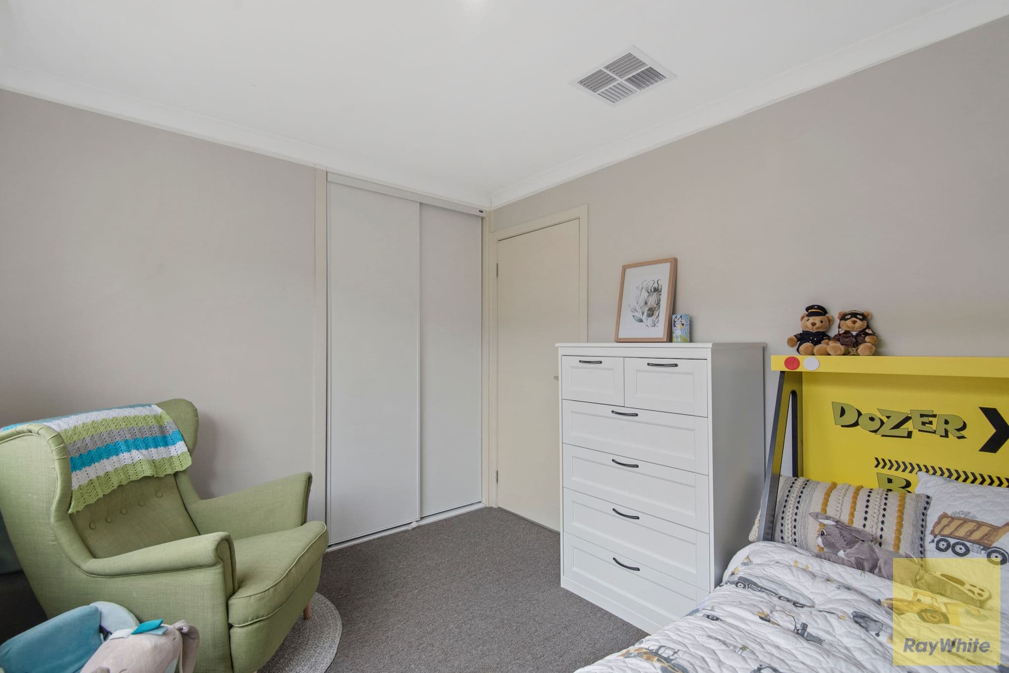 19 Giselle Grove, Tarneit VIC 3029, Tarneit - Thumbnail 5