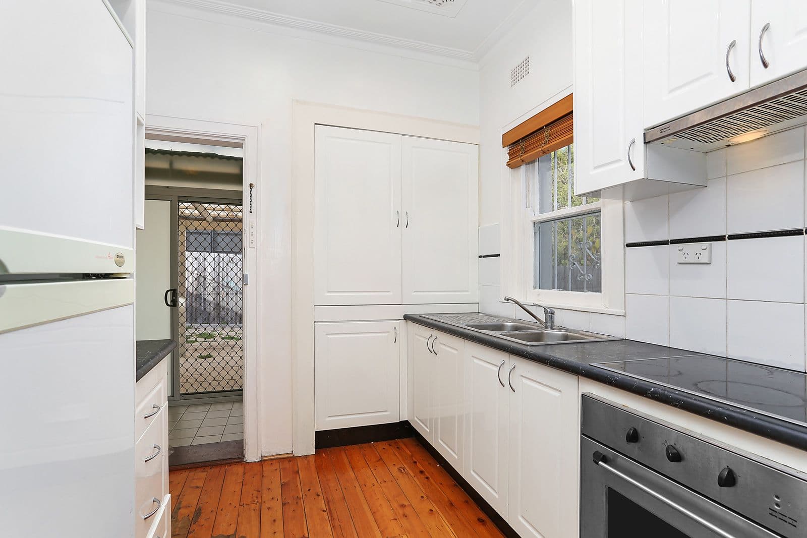 53 O'Sullivan Avenue, Maroubra - Thumbnail 2