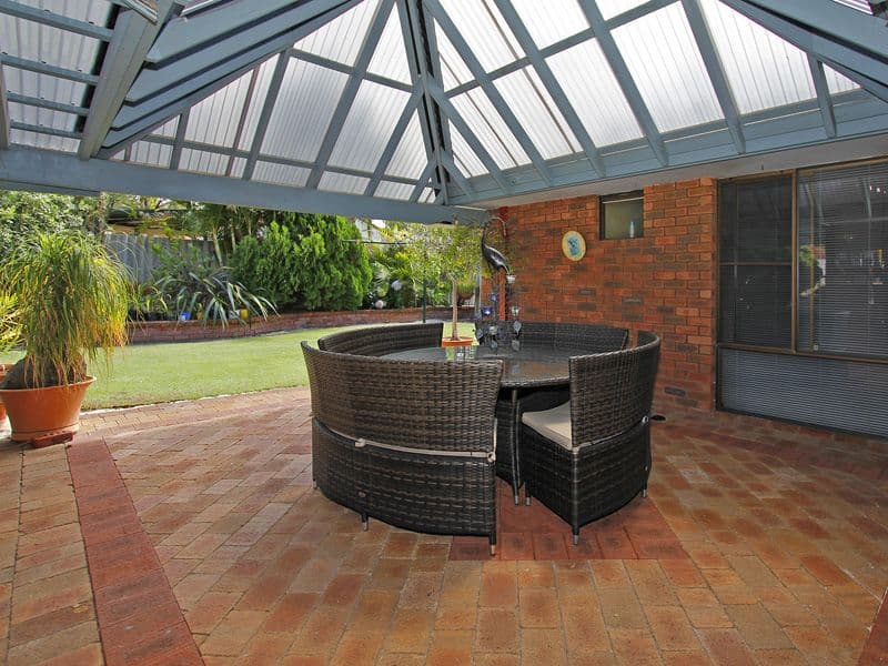 11 Sovereign Drive, THORNLIE WA 6108, Thornlie - Thumbnail 3