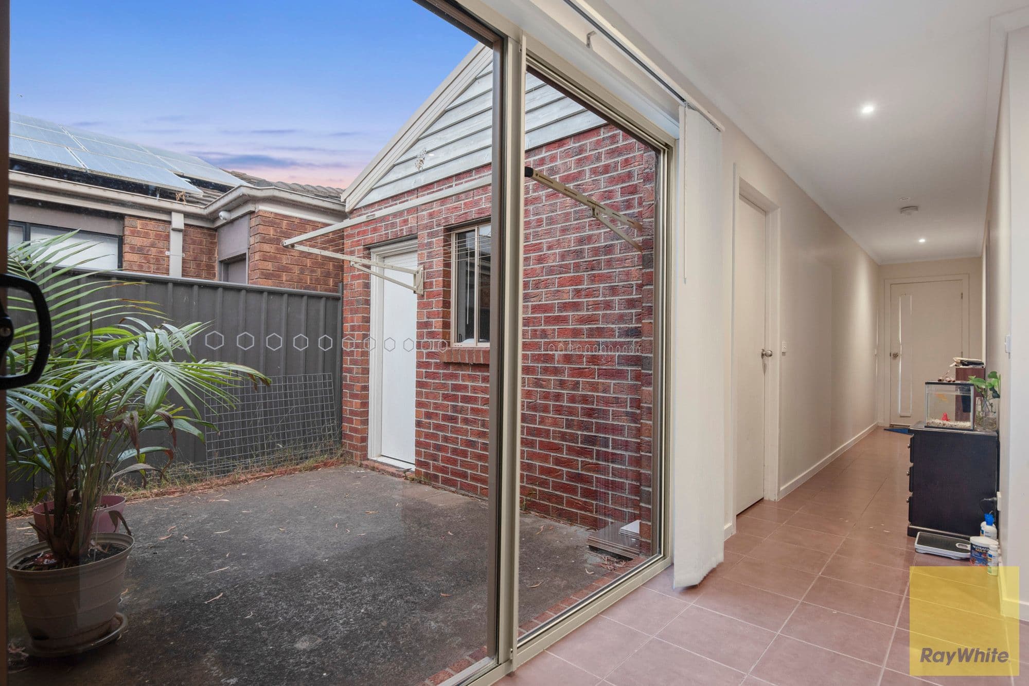 35 Rocky Gate Drive, Truganina VIC 3029, Truganina - Thumbnail 5