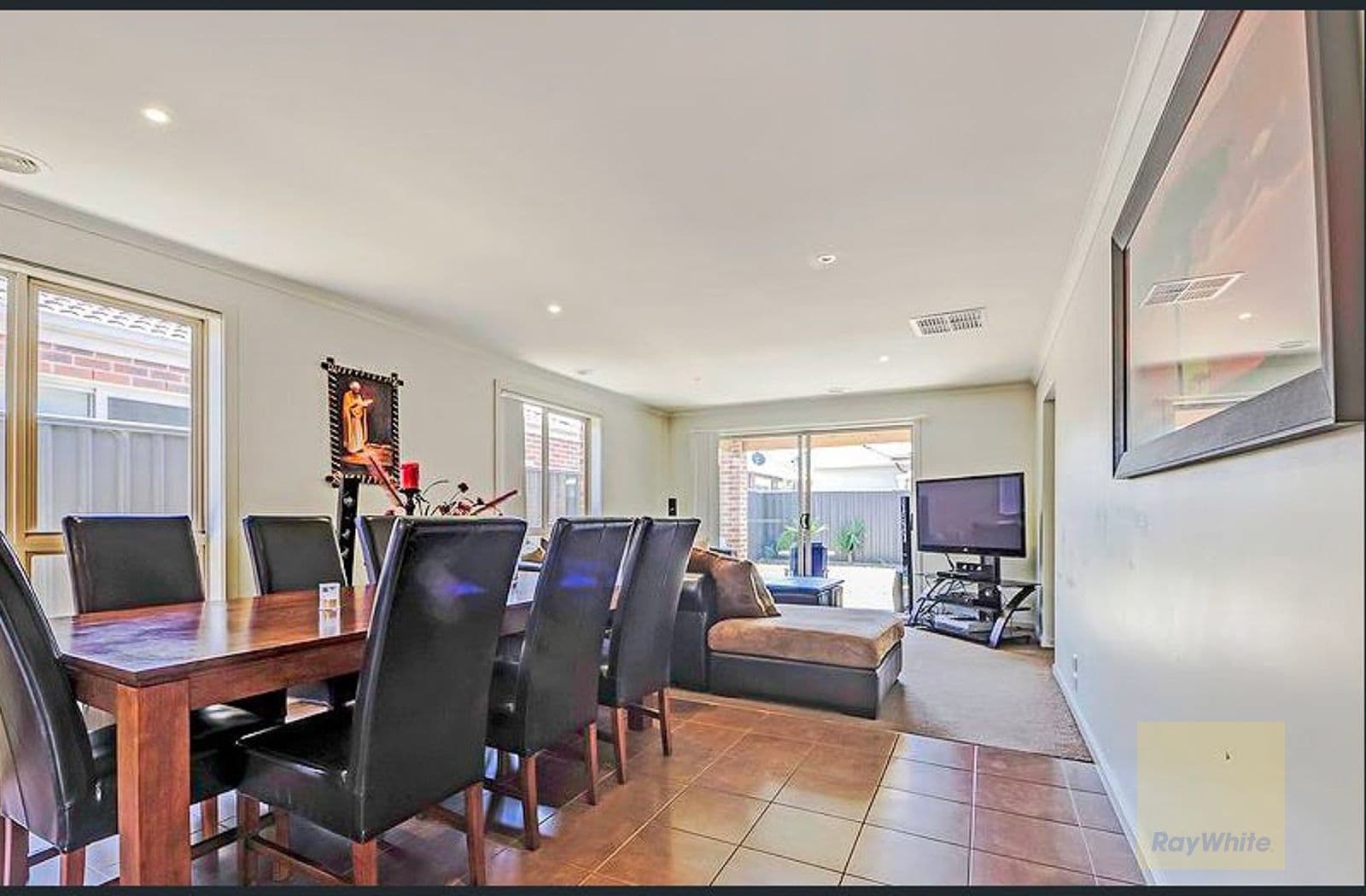 35 Rocky Gate Drive, Truganina VIC 3029, Truganina - Thumbnail 7