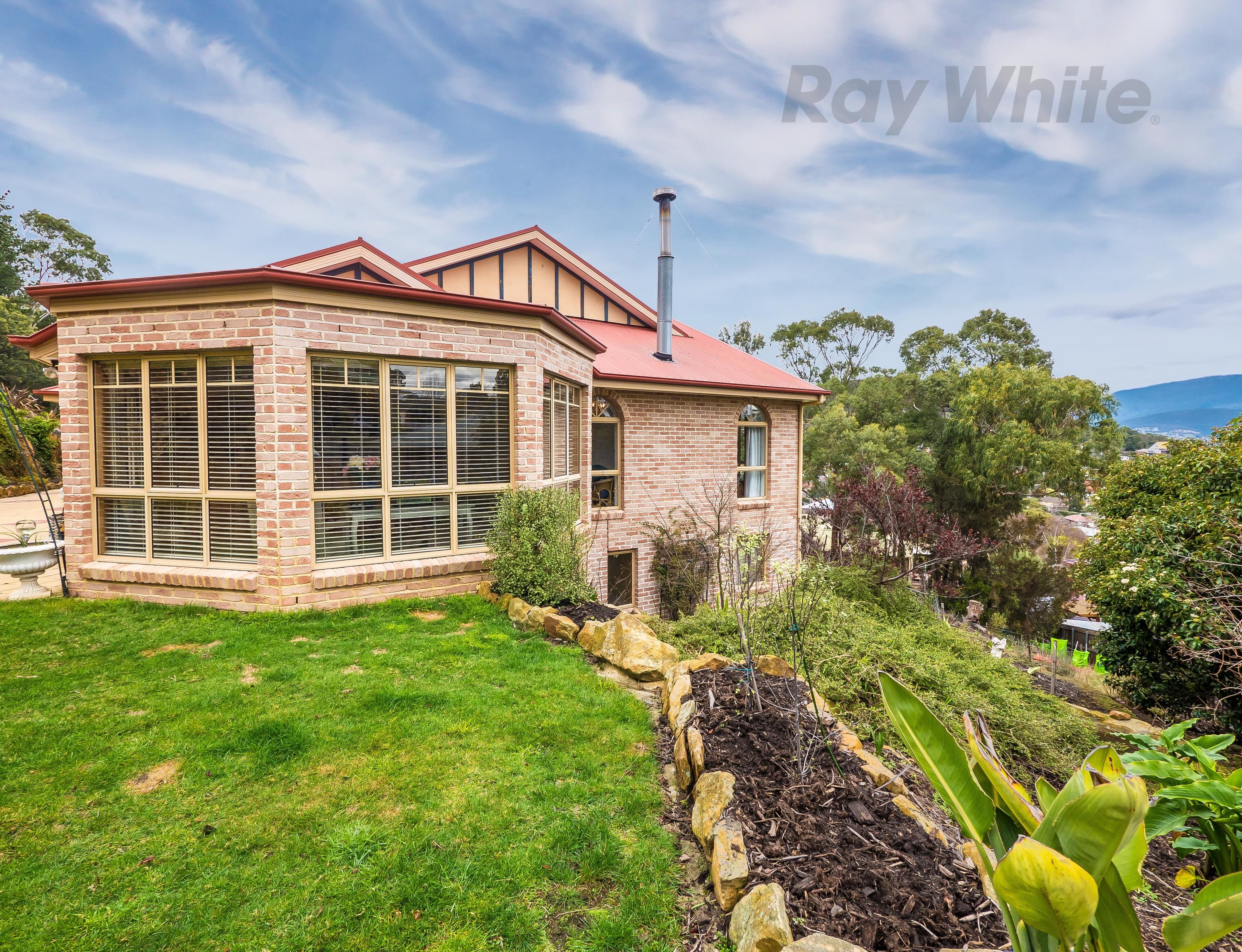 9A Kent Street, Lindisfarne TAS 7015, Lindisfarne - Image 1